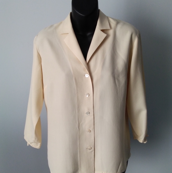 ☀️HP☀️ LIZ CLAIBORNE 💯% Silk Blouse - Picture 9 of 10